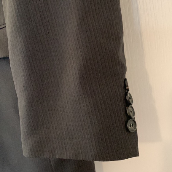 EUC Strellson suit - Picture 6 of 9